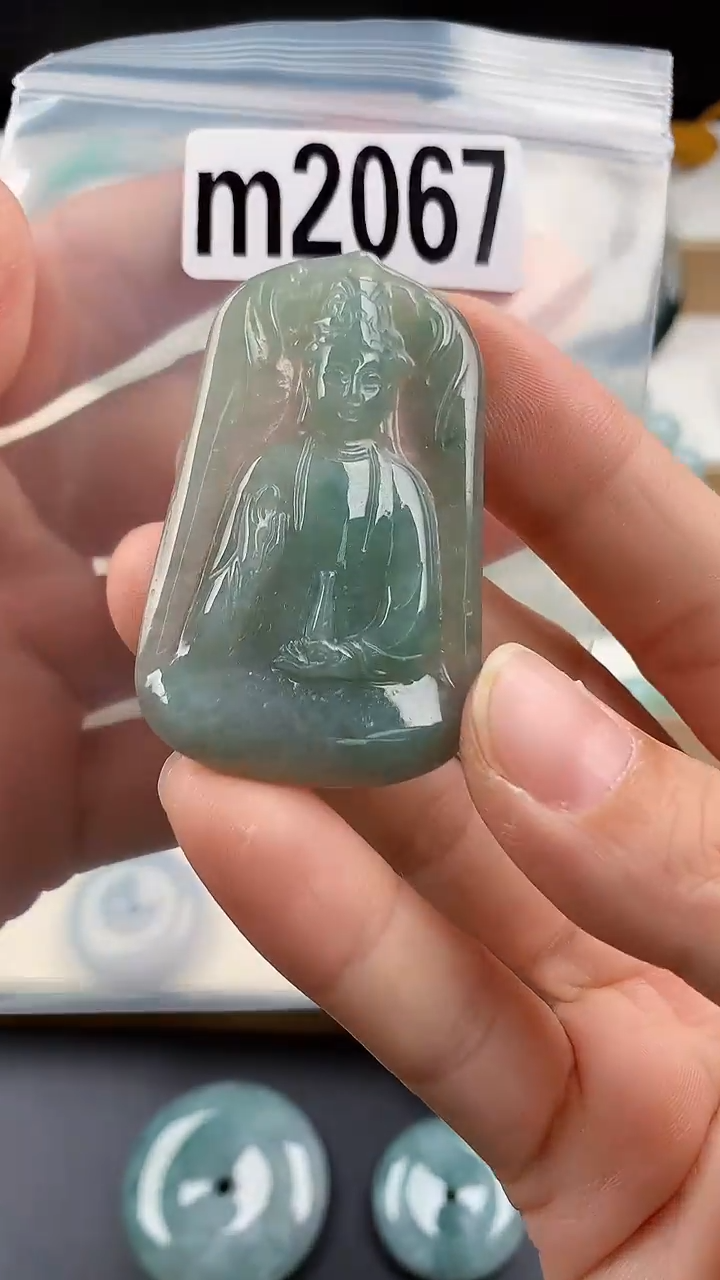 颈饰未镶嵌翡翠天然翡翠吊坠挂件