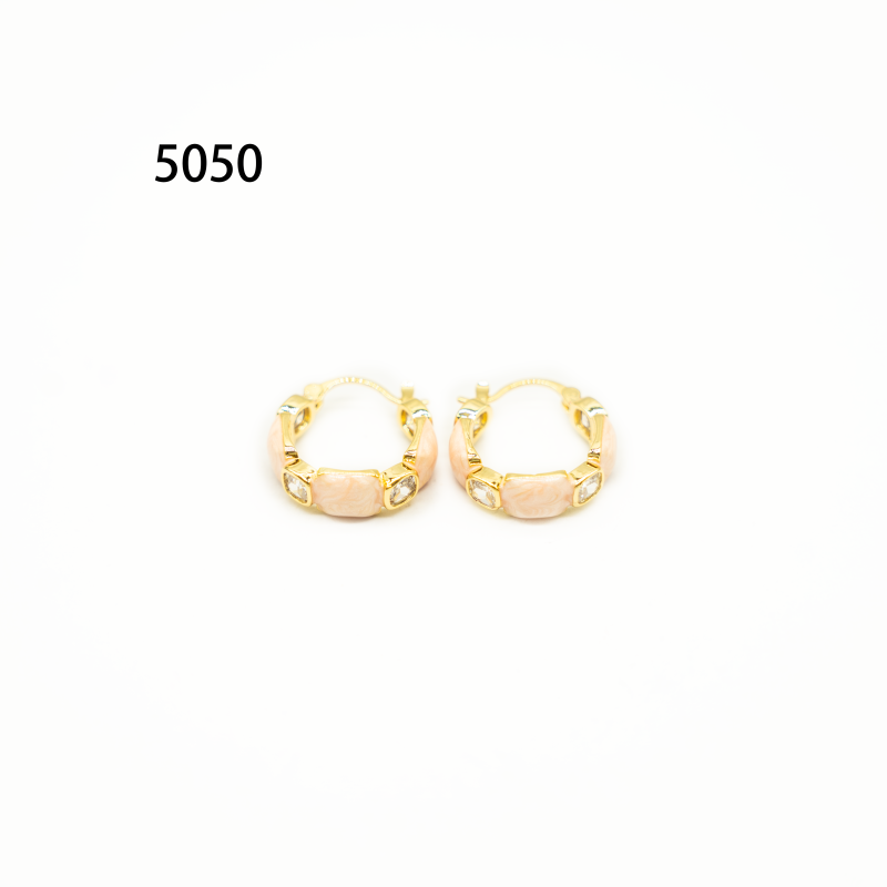 镀K金 REGIS  耳饰～5050