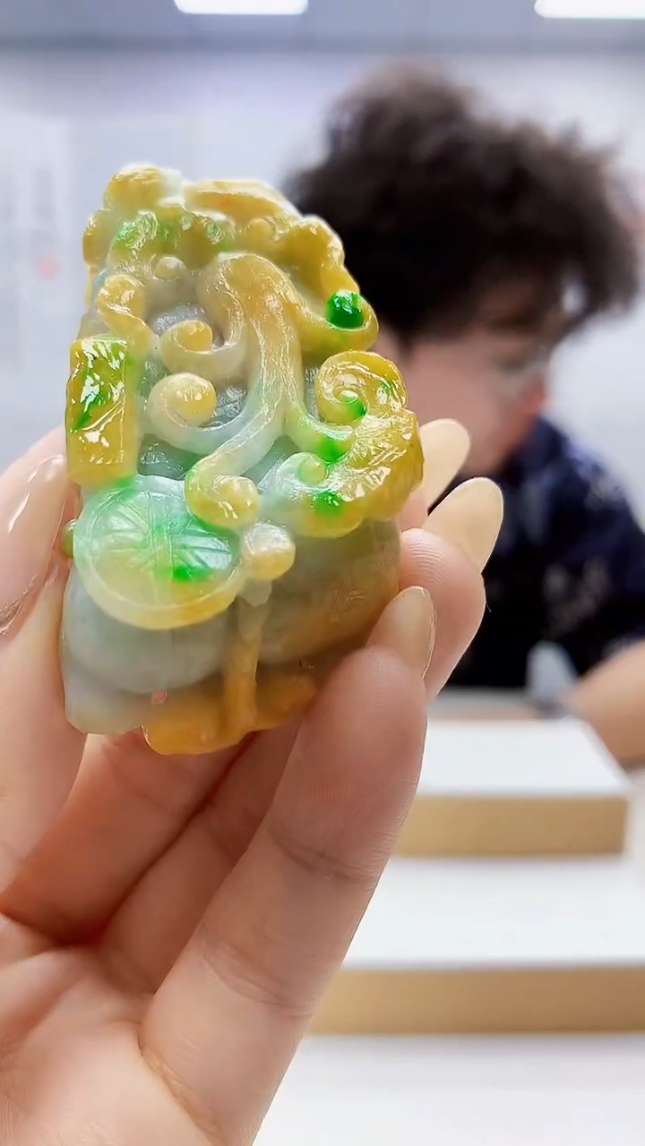 未镶嵌定制翡翠4688ty-毛货挂件65