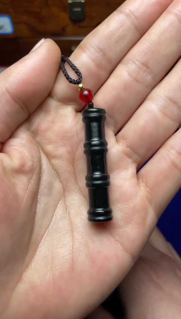 未镶嵌和田玉挂件柏*堂和田玉