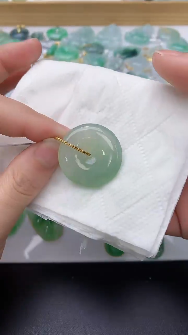 颈饰18K金镶嵌翡翠天然缅甸翡翠A货百元以上9元证书费自理