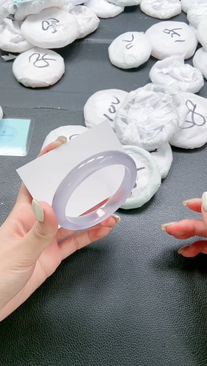 【闪购商品】石英质玉手镯未镶嵌 23L182-60