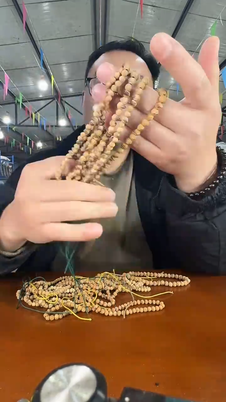 手串柏香籽/百香籽A5  实物为准