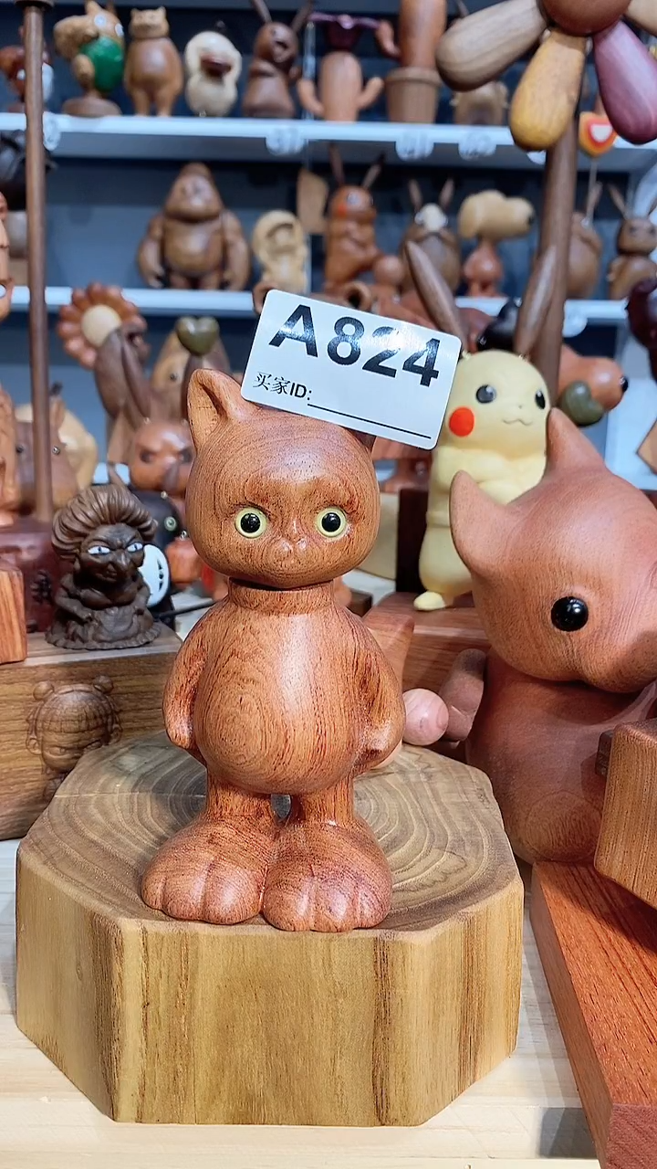【闪购商品】木木雕摆件可爱卡通