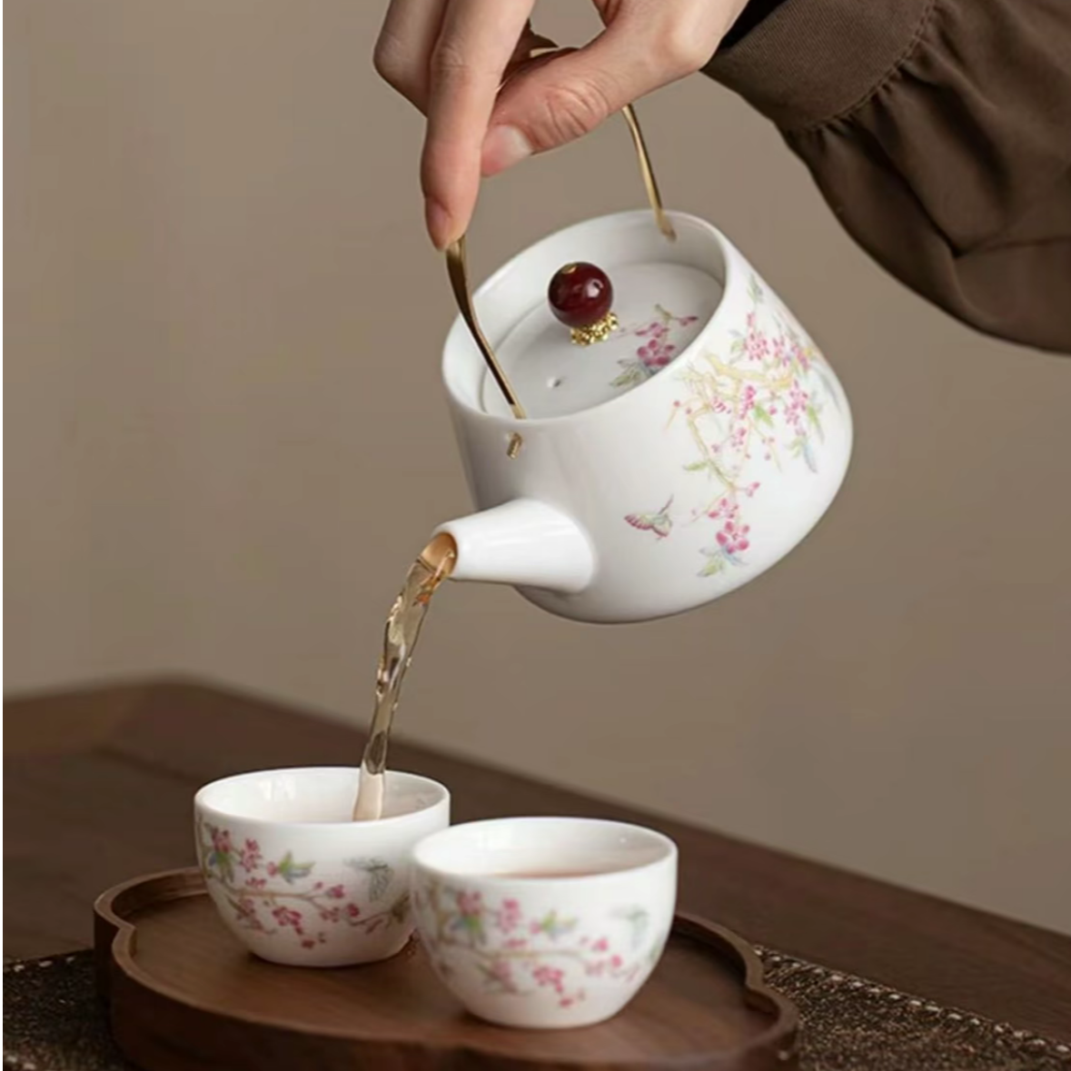 蝶恋花提梁壶+四杯+茶盘ZHZ861陶瓷茶壶简约