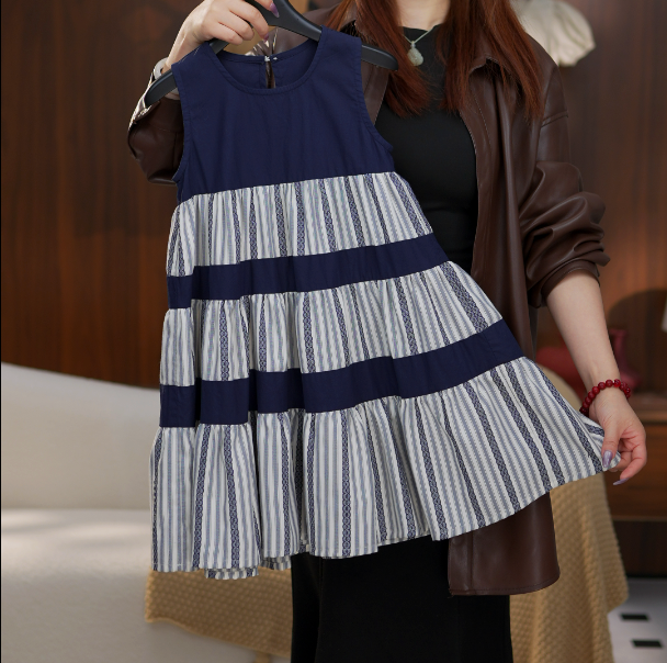 【YY】2025*儿童格子无袖连衣裙宽松女宝宝森系条纹撞色251155