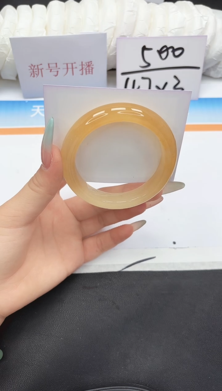 未镶嵌手镯石英质玉55-57