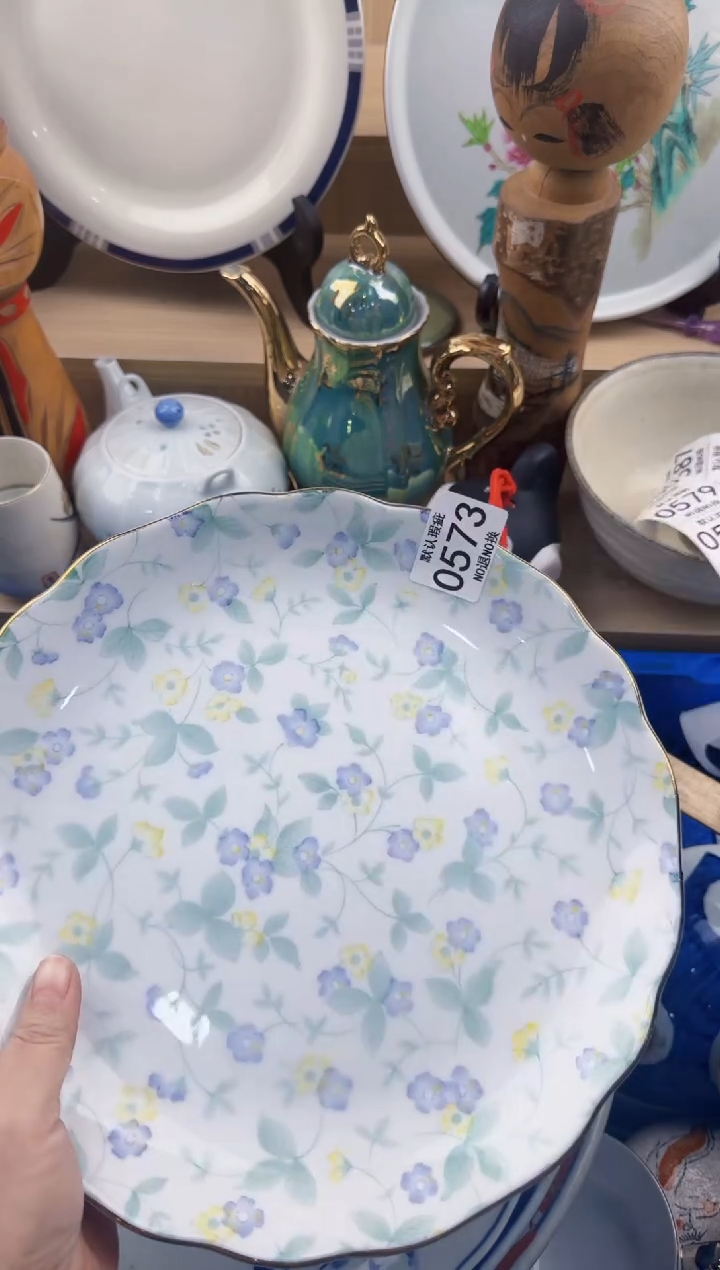 用****1573回流瓷器，默认微瑕，18包邮