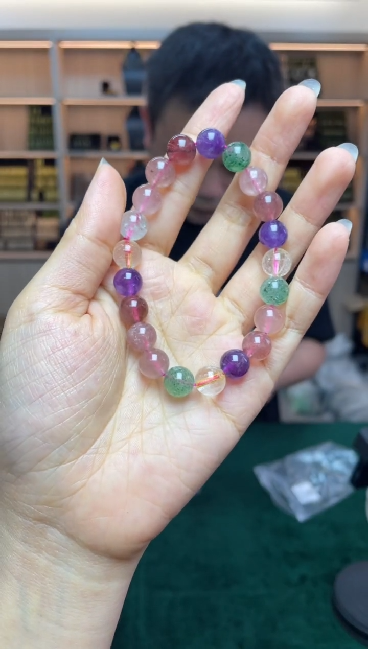 ·未镶嵌水晶多样性发一件