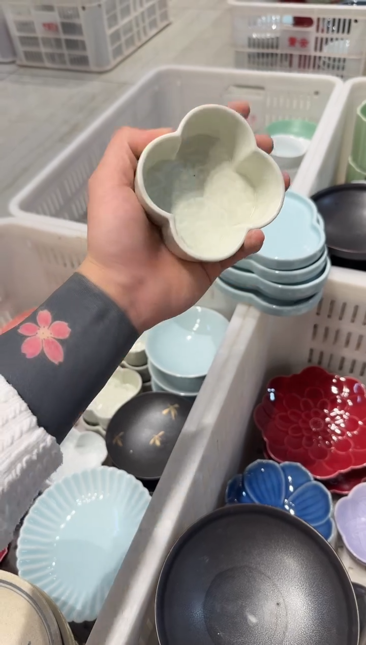 微瑕商品，介意勿拍