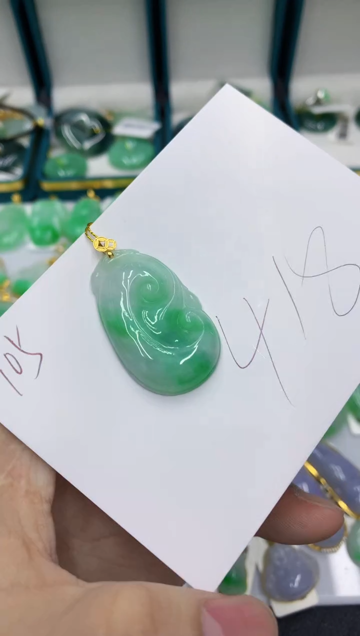 【闪购商品】翡翠颈饰18K金镶嵌号链接11111