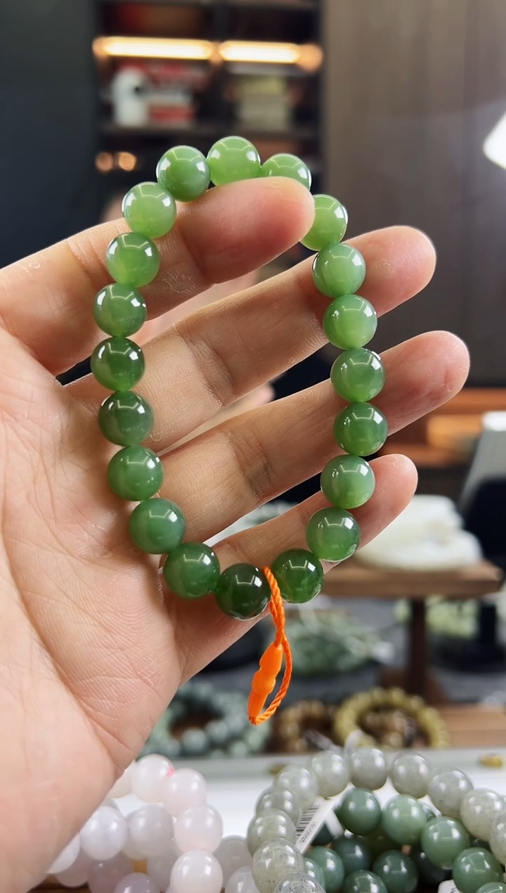 未镶嵌手链和田玉（碧玉）卡10俄碧