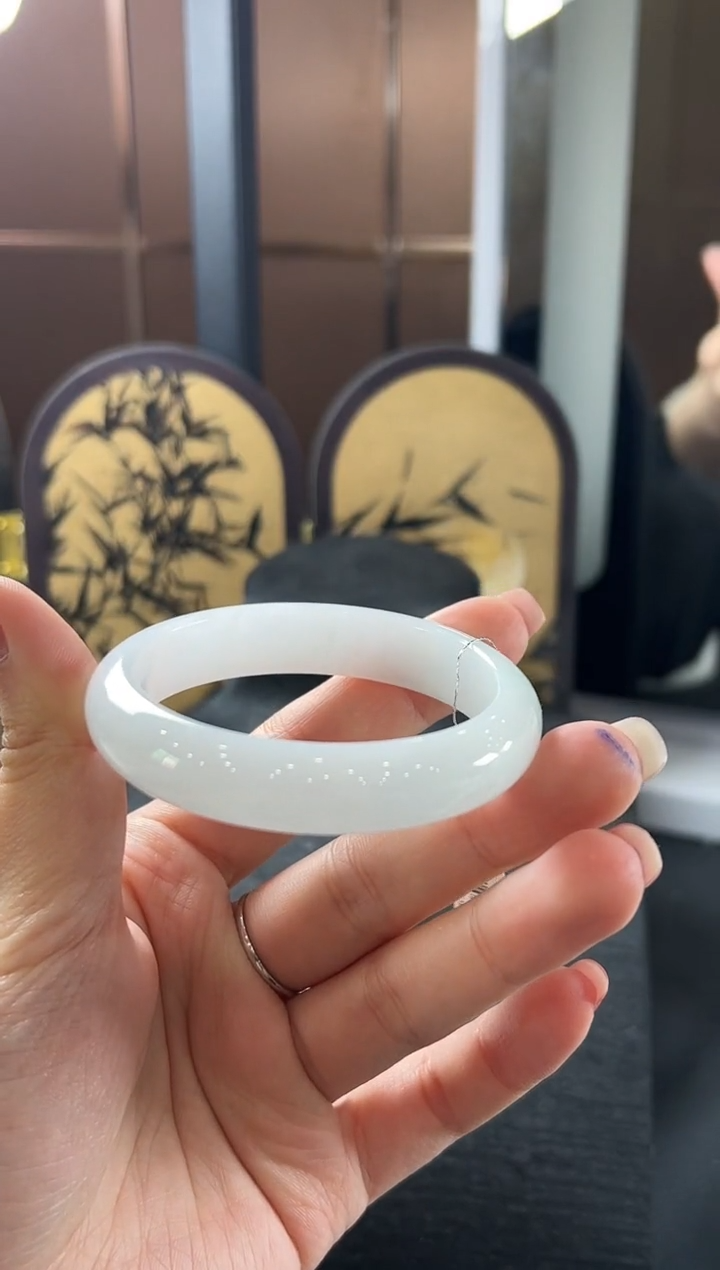 【闪购商品】翡翠手镯未镶嵌翡翠手镯（52）