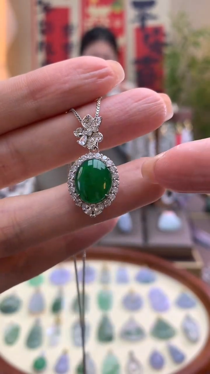 【闪购商品】翡翠颈饰银S925镶嵌蛋面
