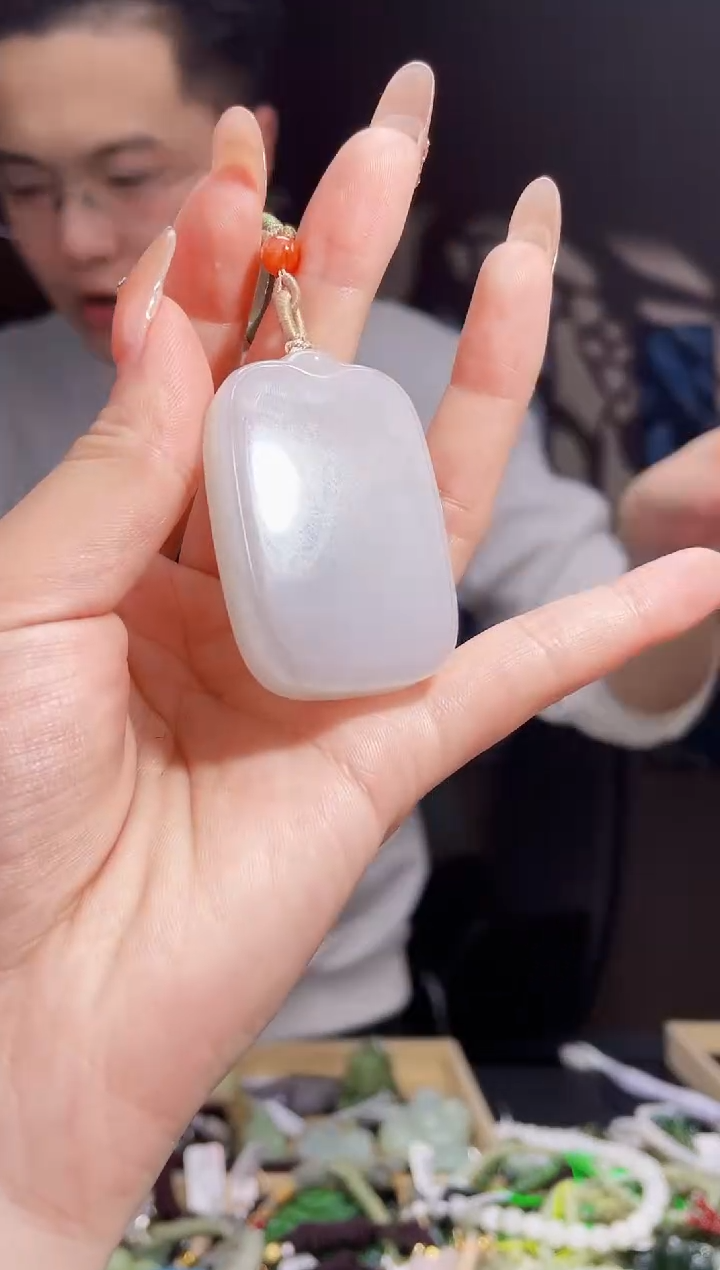 【闪购商品】和田玉颈饰未镶嵌拍一发一