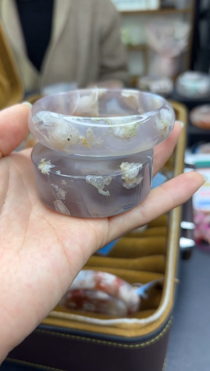 【闪购商品】石英质玉手镯未镶嵌C558(58圈赠送镯心)
