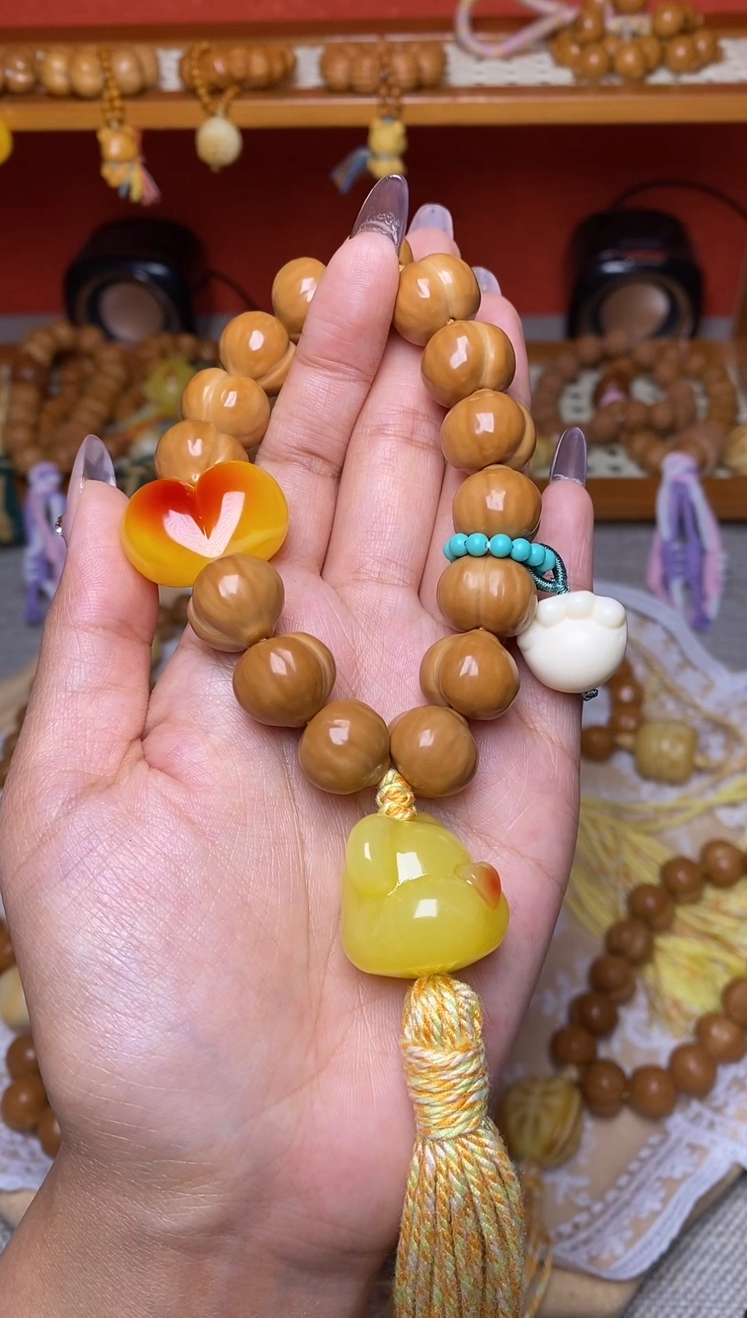 手串猴头核桃全品屁桃➕胖心熊头猫爪蓝卡黄流苏手持【5配饰款】
