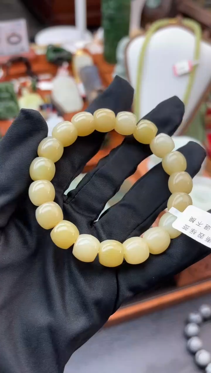 未镶嵌手串和田玉董小姐推荐 多样性发货 拍一发一t12