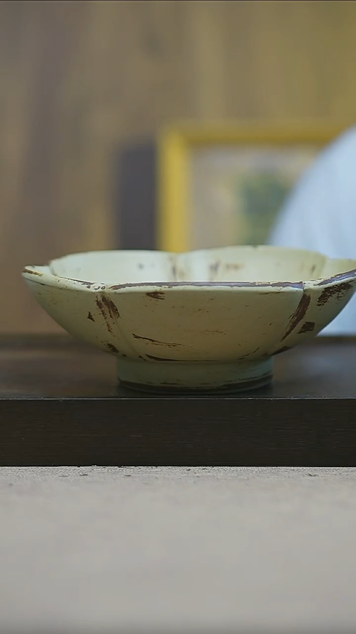 摆件景德镇8英寸日式高脚花口碗