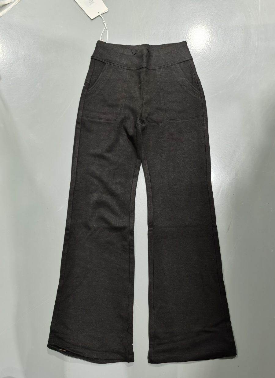 【步步专属】百搭显瘦微喇裤C138