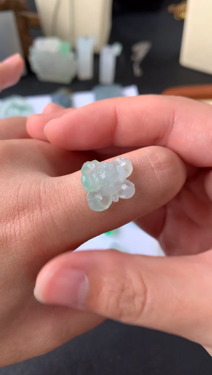 【闪购商品】定制翡翠未镶嵌翡翠