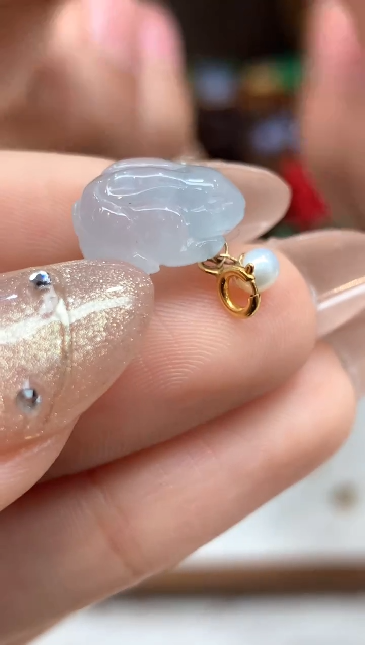 【闪购商品】翡翠吊坠(不含链)18K金镶嵌兔子