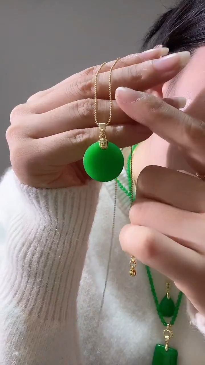 颈饰未镶嵌翡翠小元牌