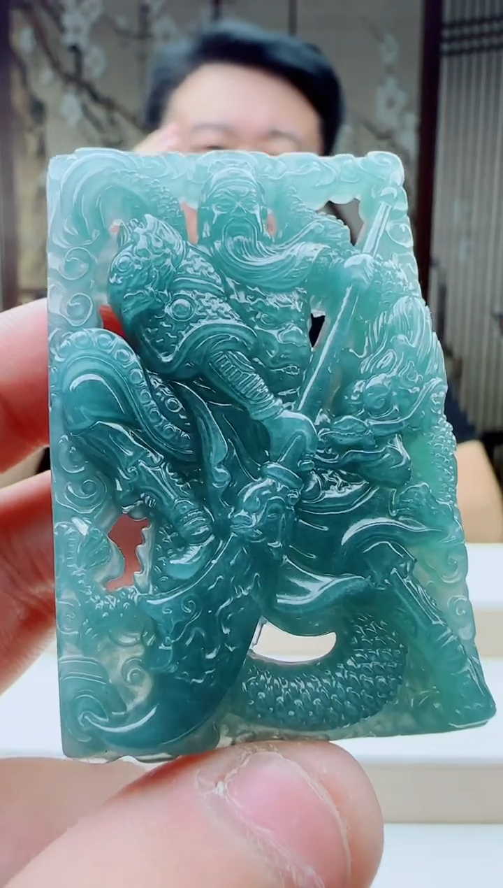 颈饰未镶嵌翡翠多样性发其一