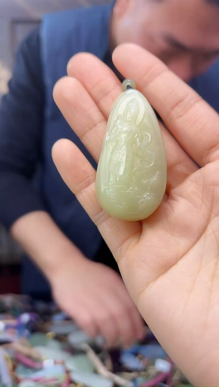 【闪购商品】和田玉颈饰未镶嵌拍一发一