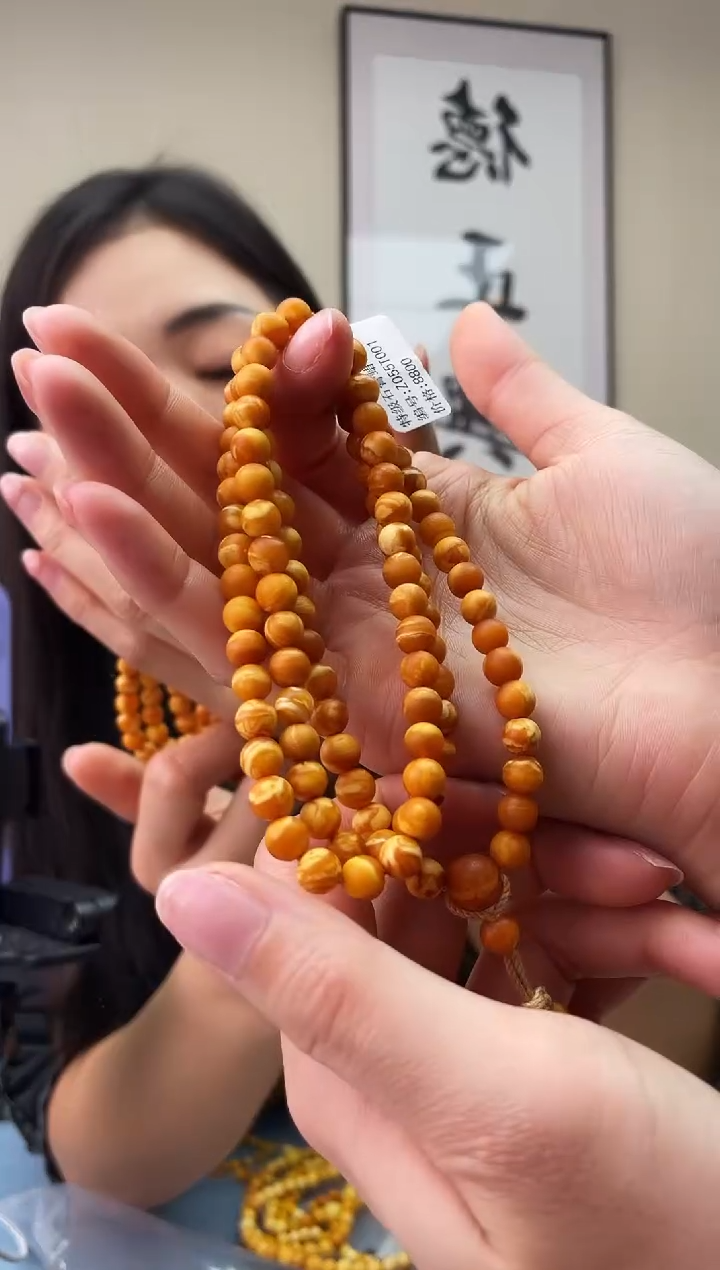 琥珀未镶嵌珠宝奇石T018 6假一罚十，多样性发一件