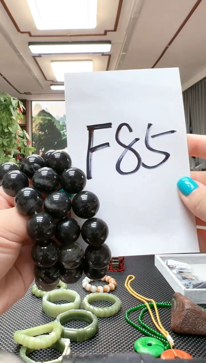 和田玉未镶嵌把件多样性发货我中发一