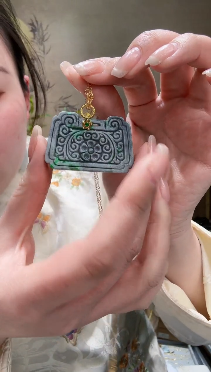 【闪购商品】翡翠颈饰未镶嵌吊坠