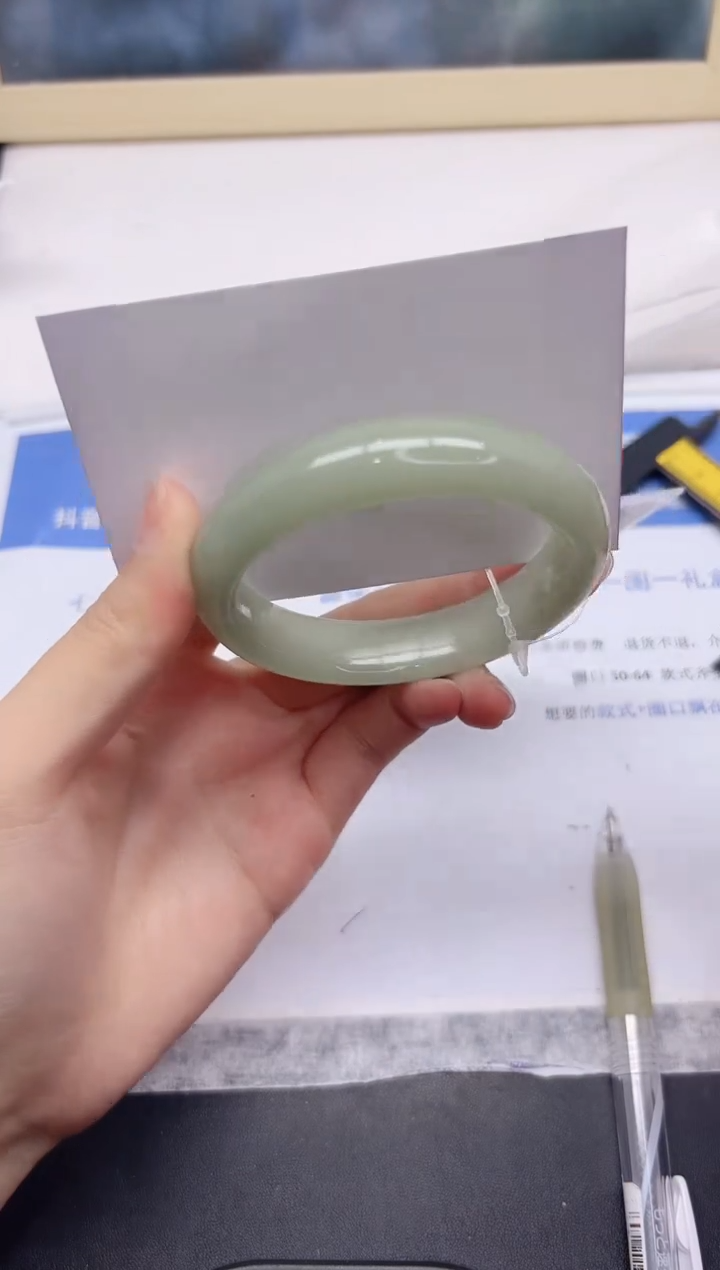 石英质玉手镯未镶嵌56-54.5