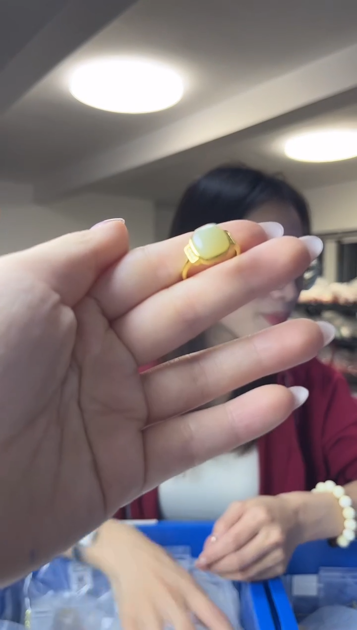 未镶嵌戒指和田玉（多样性发一件）