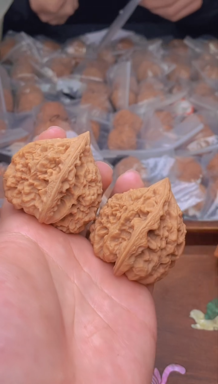 【闪购商品】文玩核桃把件G170号46尺官帽