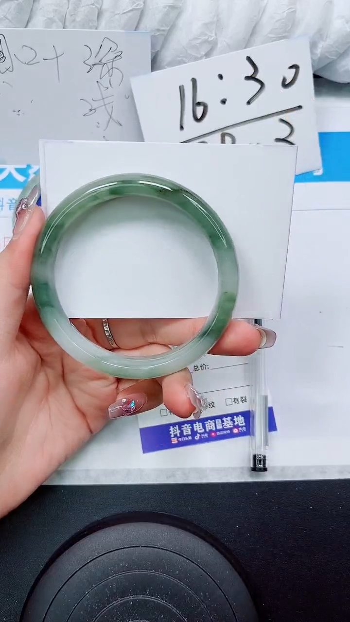 【闪购商品】石英质玉手镯未镶嵌S344-63/64