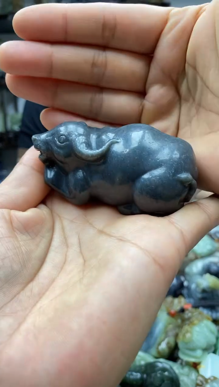 和田玉未镶嵌把件1