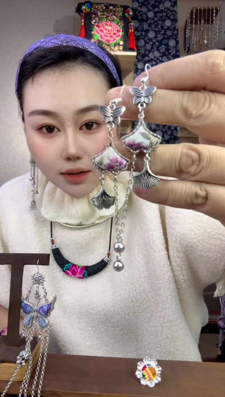 【闪购商品】刺绣纯手工苗绣非遗耳环