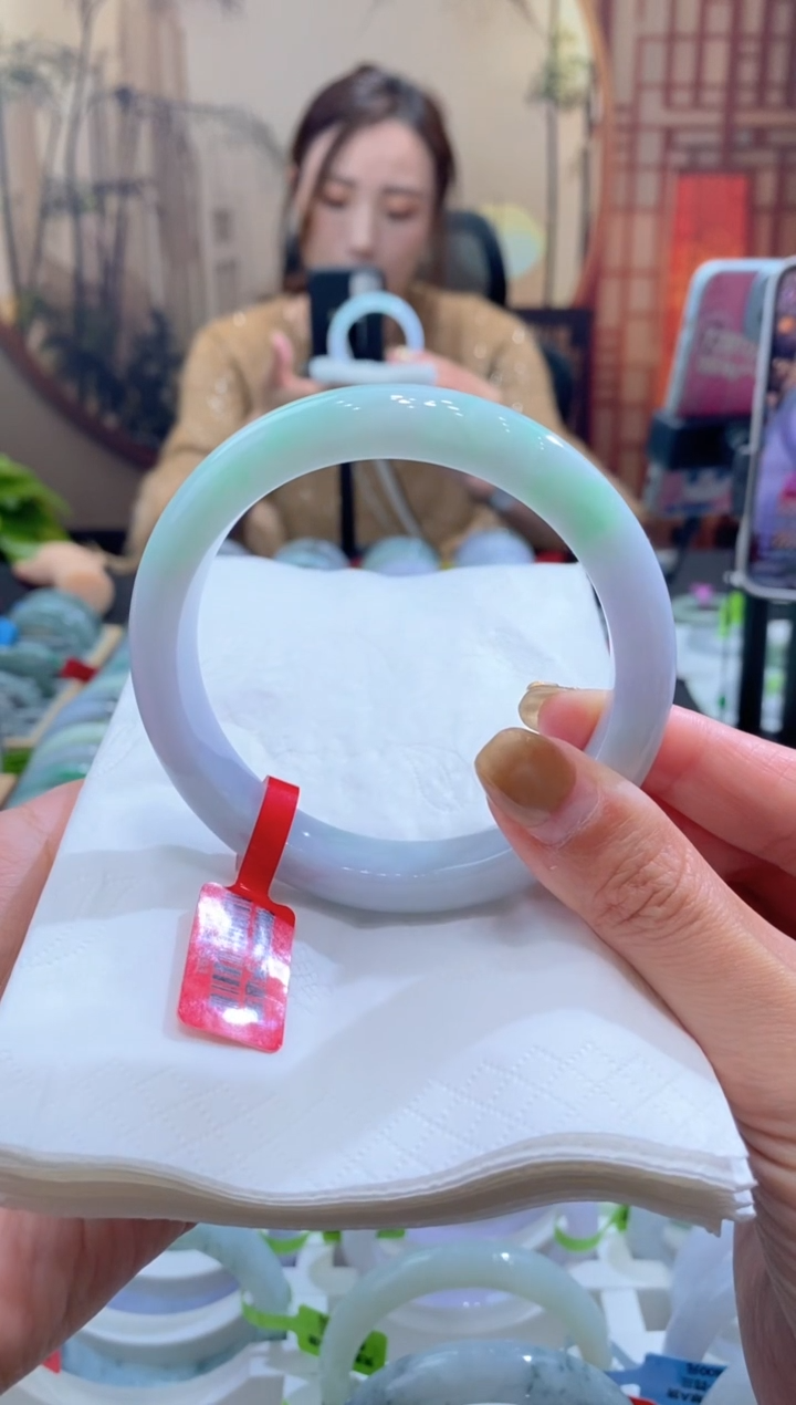 未镶嵌手镯翡翠000083841