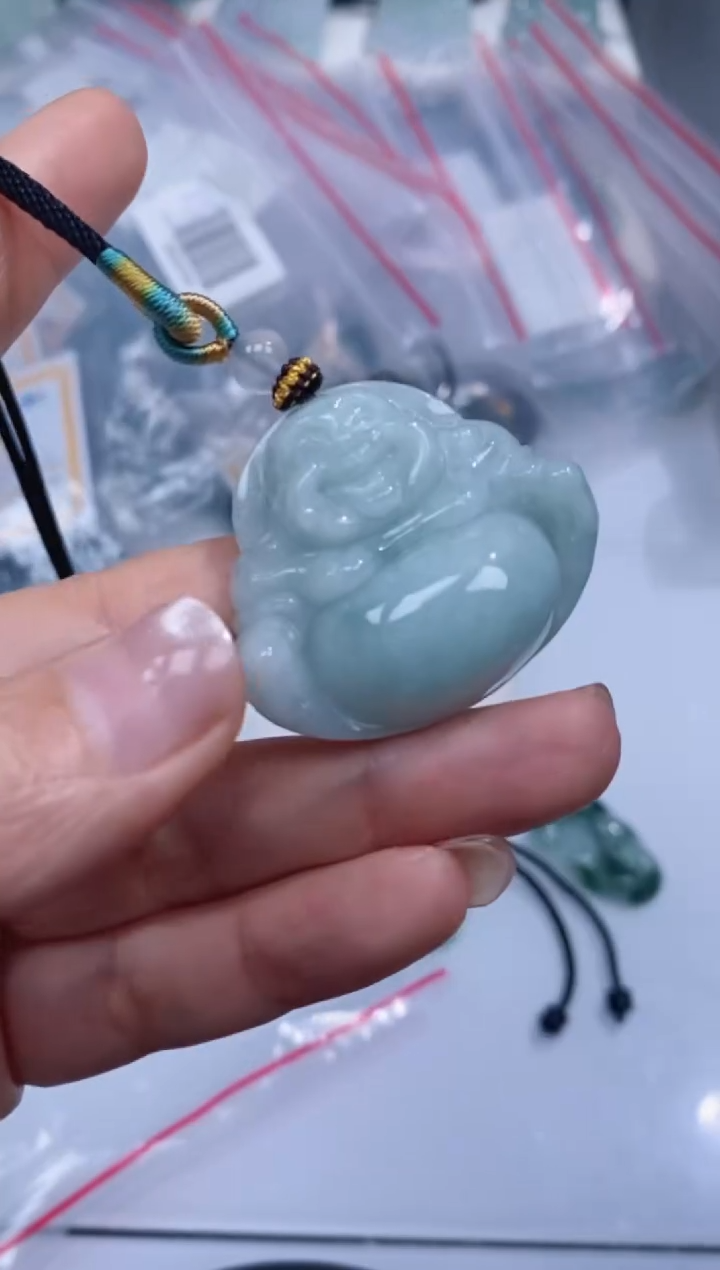 颈饰未镶嵌翡翠吊坠