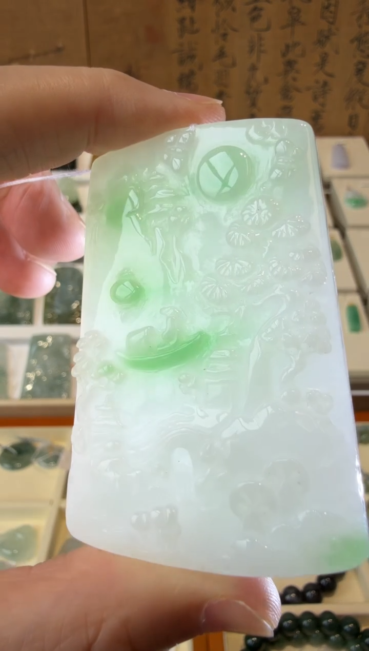 翡翠挂件未镶嵌A货翡翠多样性孤品
