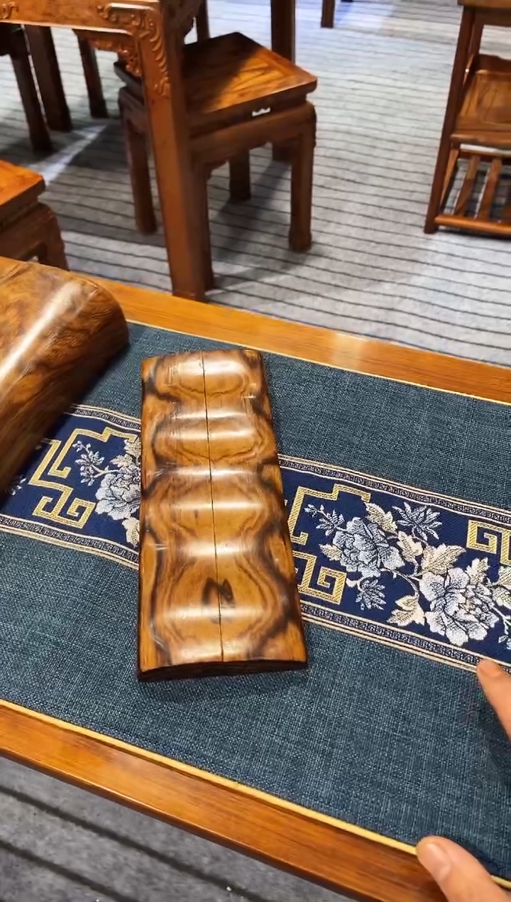 花梨木类黄花梨镇尺链接