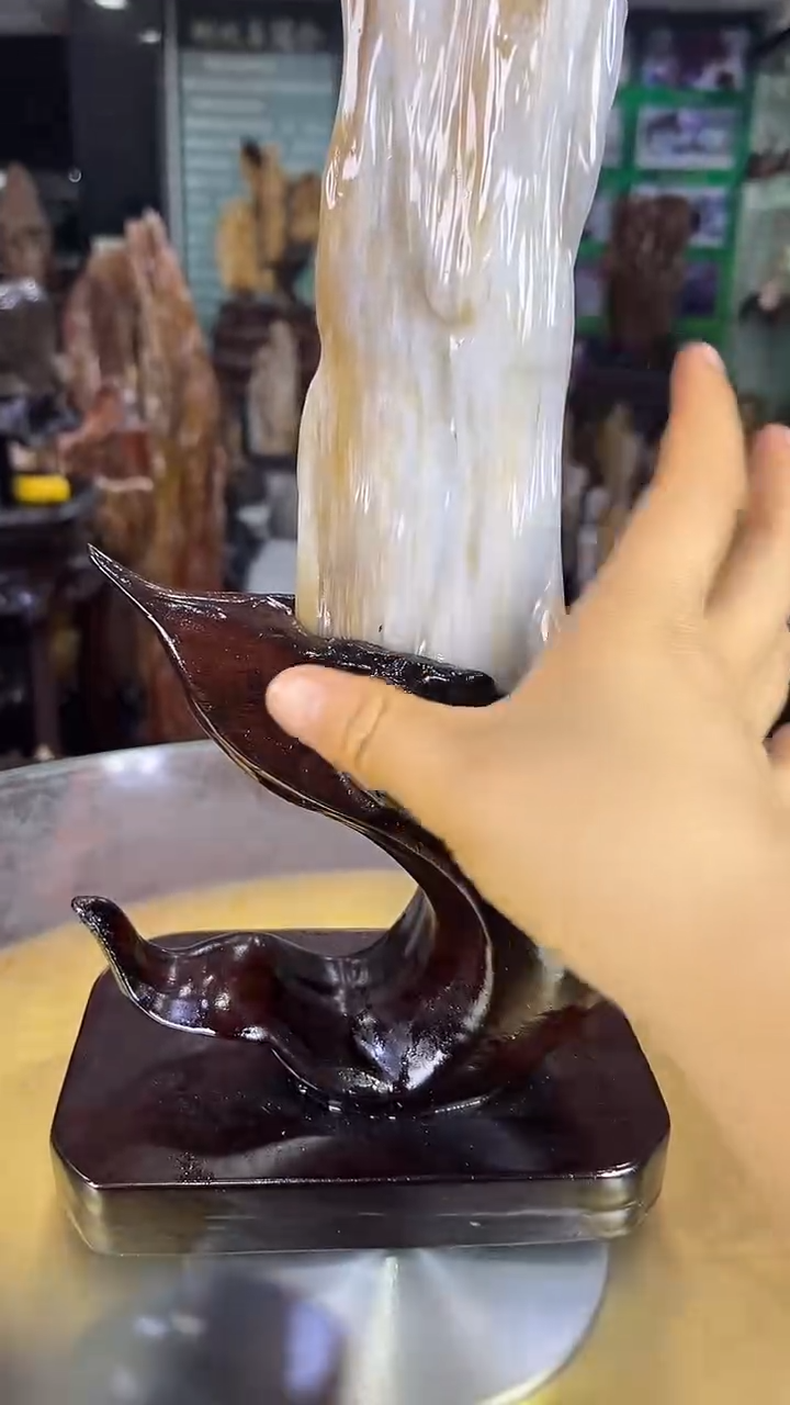 缅甸天然树化玉摆件