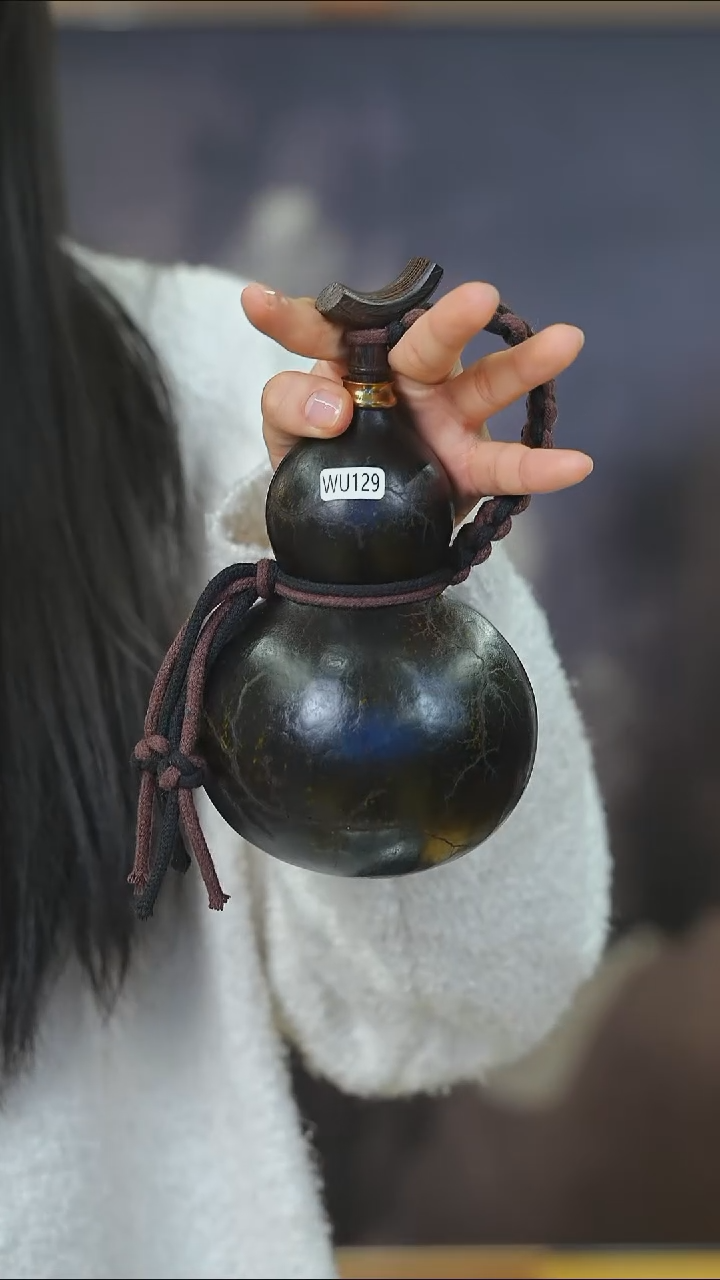 【闪购商品】WU129漆艺酒葫芦不包手串及旋转底座