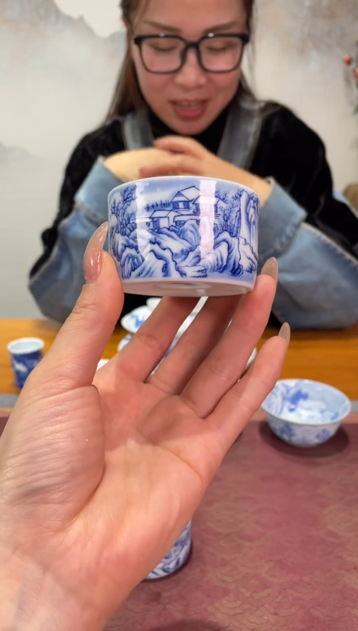 【闪购商品】瓷片               铭墨