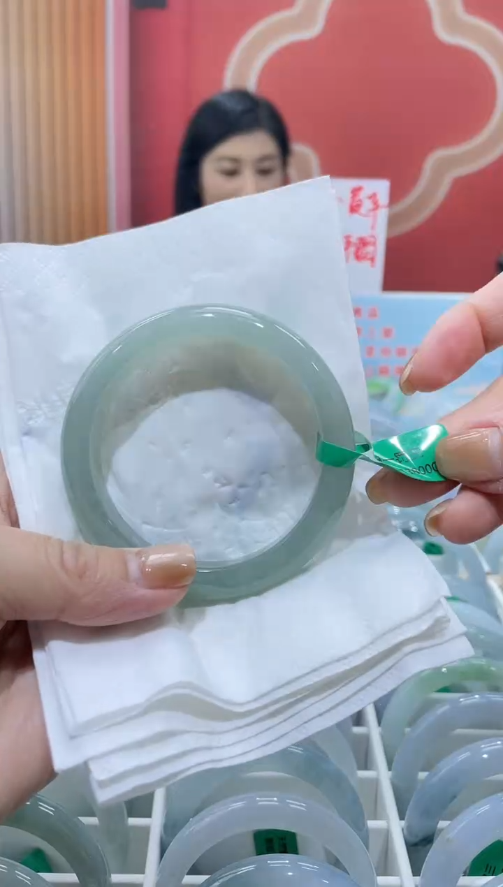 【闪购商品】翡翠手镯未镶嵌000000006523