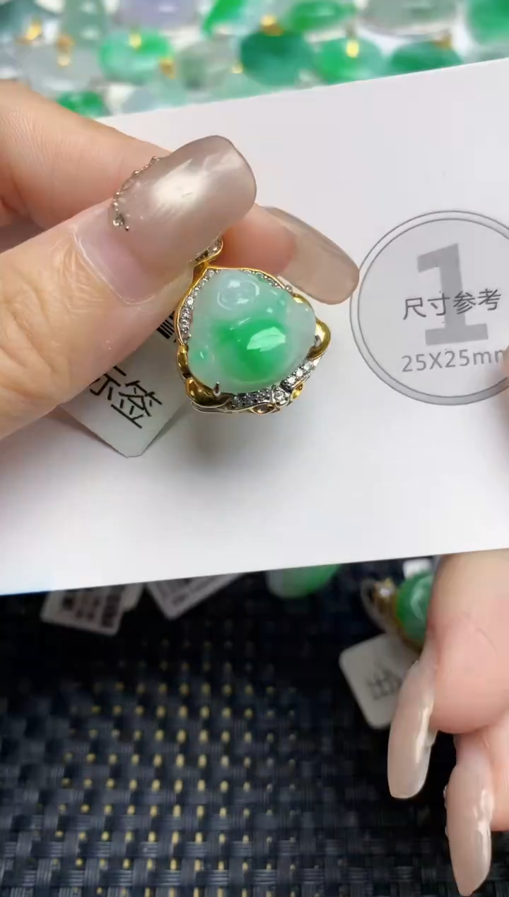 颈饰未镶嵌翡翠天然缅甸A货翡翠百元以上9元证书费自理