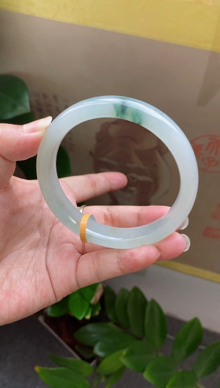 【闪购商品】翡翠手镯未镶嵌（老坑冰透胶飘花）7号