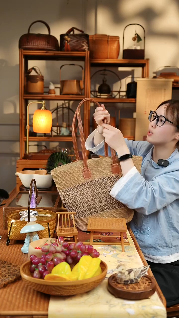 手工草编制作包包