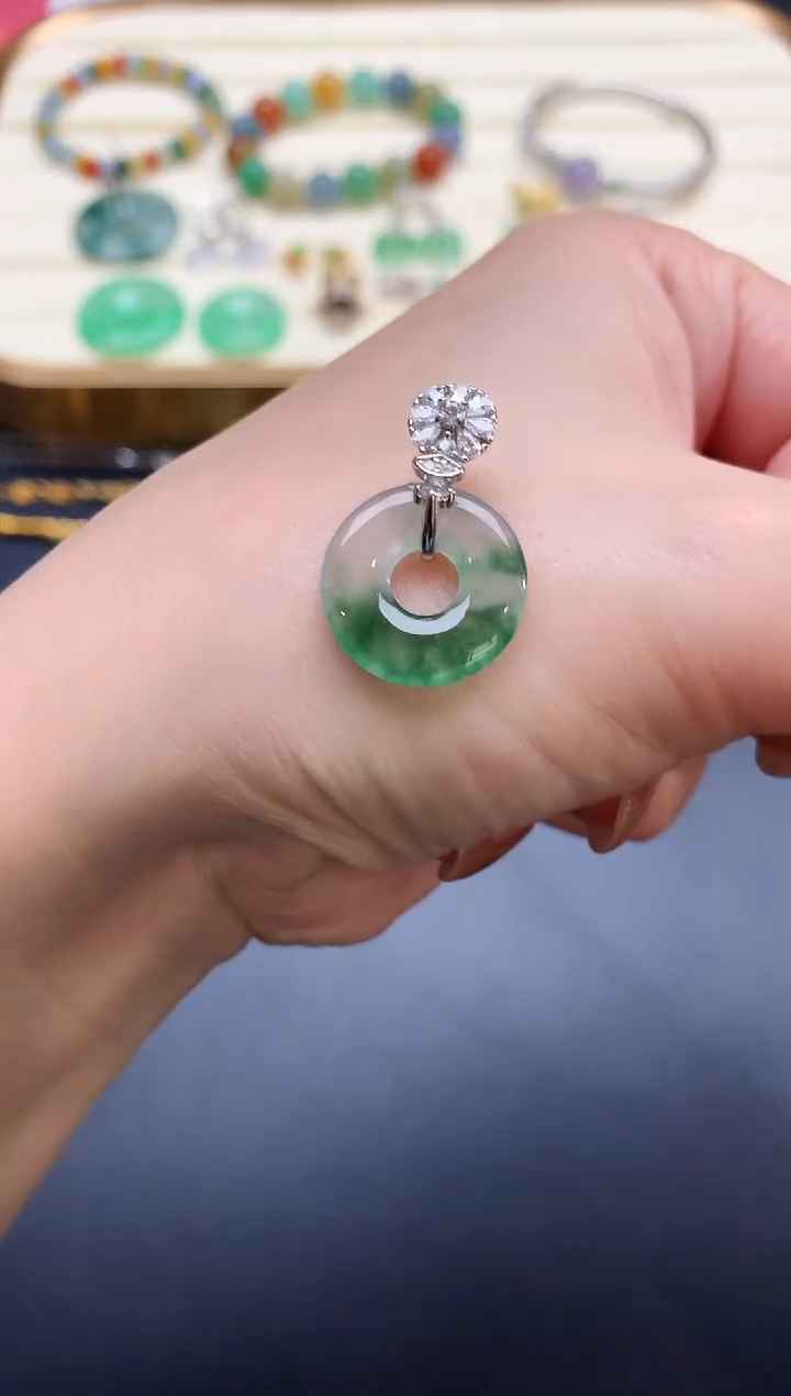 【闪购商品】翡翠吊坠(不含链)银S925镶嵌44甜甜圈|880+0